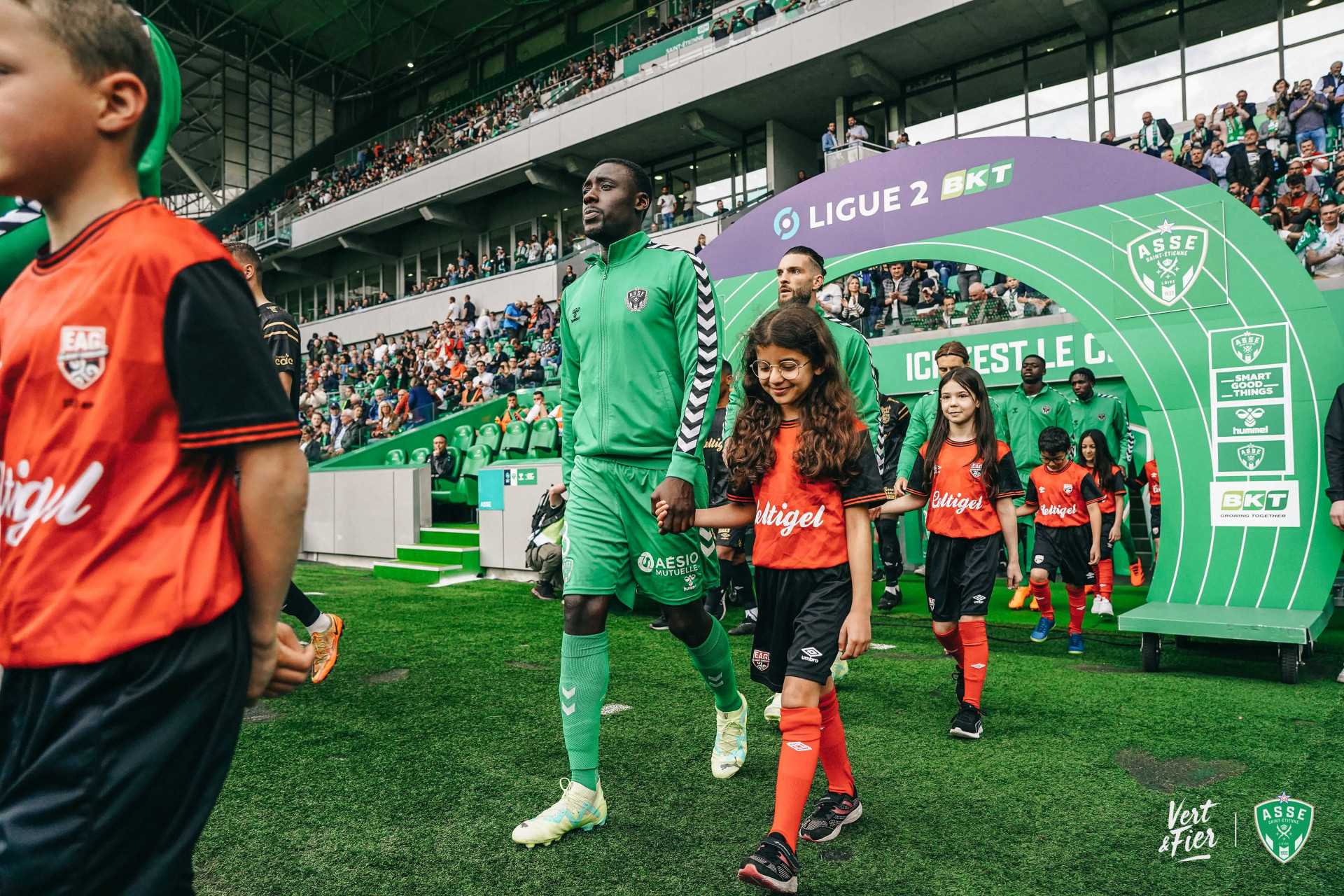 [J17] AS Saint-Etienne 1-3 EA Guingamp La-reception-de-guingamp-programmee-1455649270