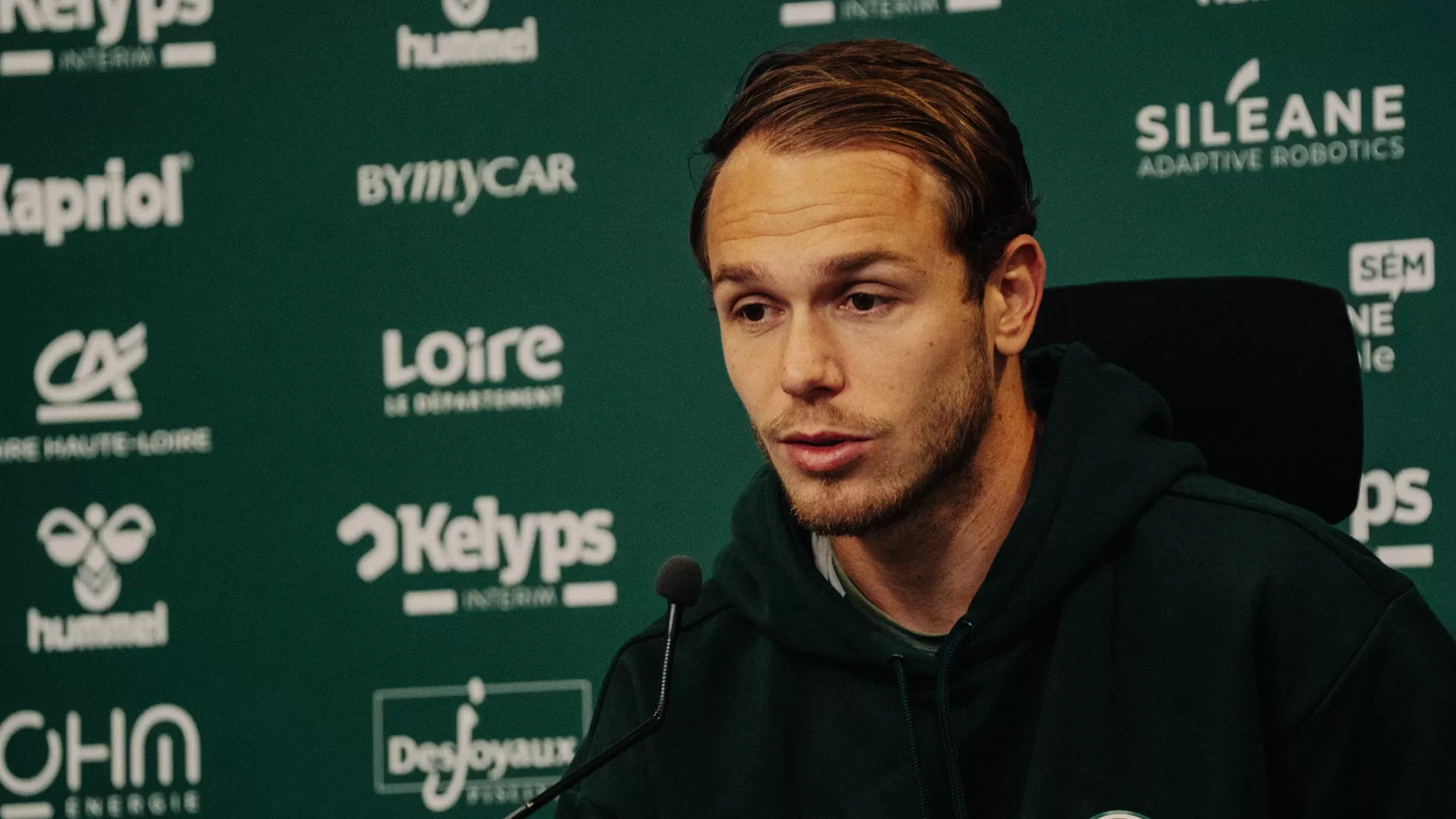 Eirik Horneland et Irvin Cardona avant #REDASSE