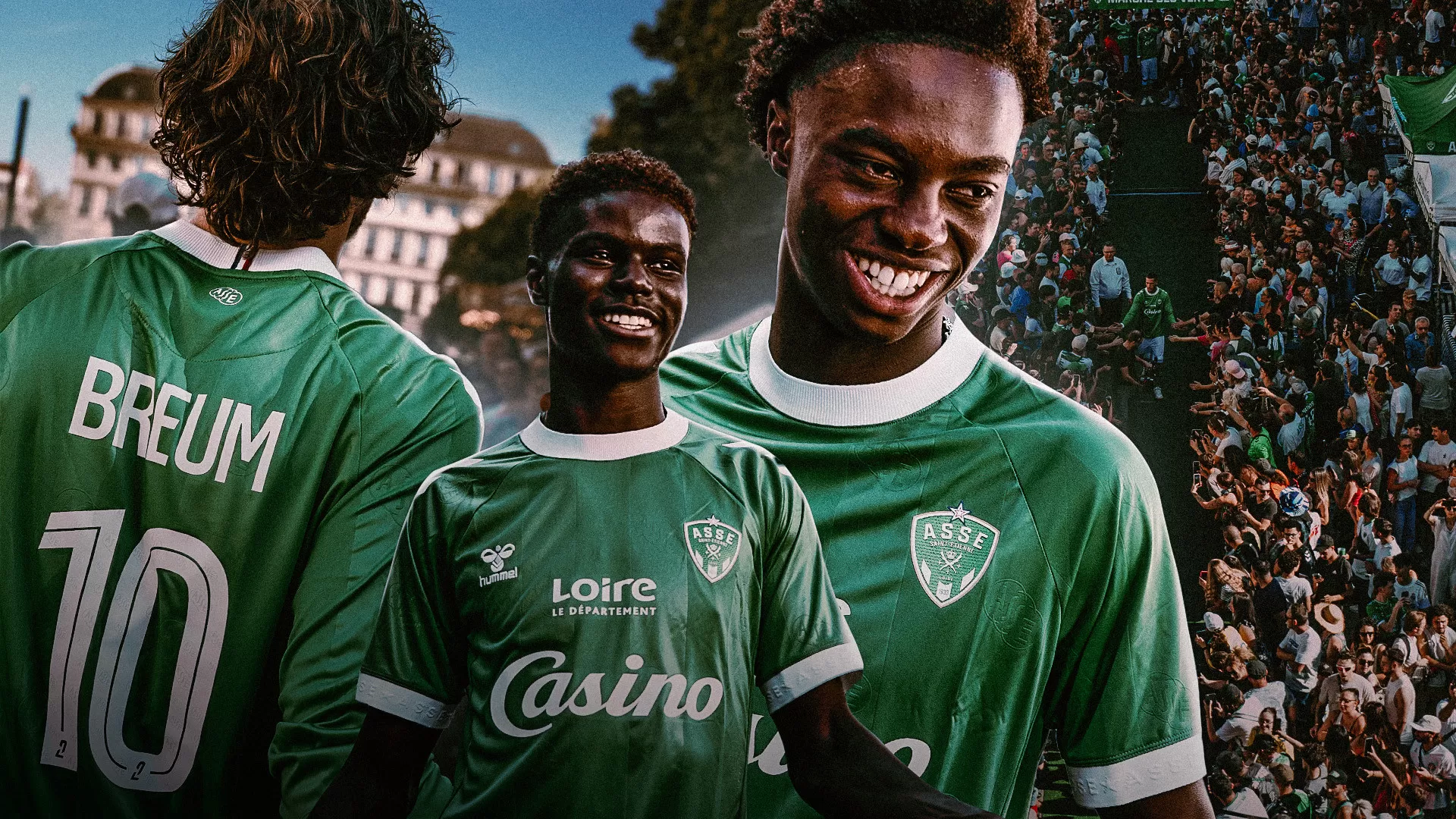 &Agrave; la pr&eacute;sentation du NOUVEAU MAILLOT domicile avec les Verts ! 👀
