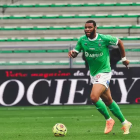 Harold Moukoudi retenu avec le Cameroun