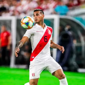 Le Pérou de Miguel Trauco dominé par le Chili