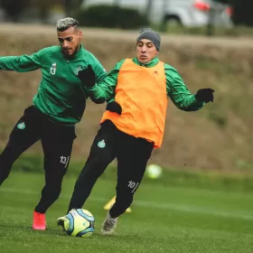 Wahbi Khazri et Miguel Trauco en sélection