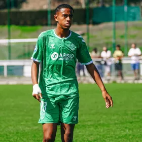 Luan Gadegbeku avec l'équipe de France U16