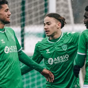 Les Verts l'emportent à Cannes