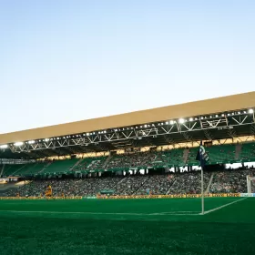 10€ en tribune Henri-Point jusqu'à samedi, 23h59