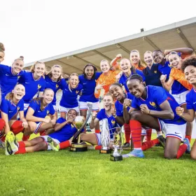 Faustine Bataillard et Adèle Connesson remportent la Sud Ladies Cup avec la France U23
