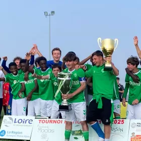Les U16 remportent le Tournoi de Maclas