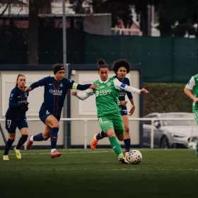 À dix, les Vertes inquiètent le PSG mais s'inclinent