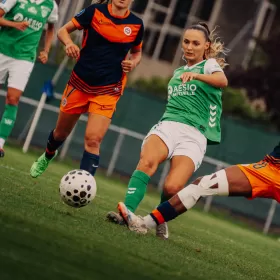 Bonne continuation Ad&egrave;le ! 