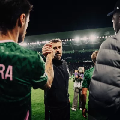 Les 18 Verts pour le déplacement au Red Star