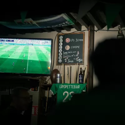 Suivez #RCSAASSE et #ESTACASSE dans nos bars partenaires