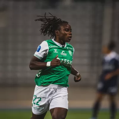 Welma Fon pr&ecirc;t&eacute;e au DUX Logro&ntilde;o