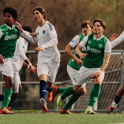 En inf&eacute;riorit&eacute; num&eacute;rique, les U17N conc&egrave;dent la d&eacute;faite