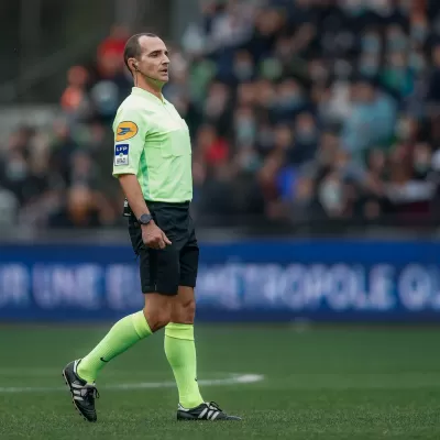 Beno&icirc;t Millot au sifflet