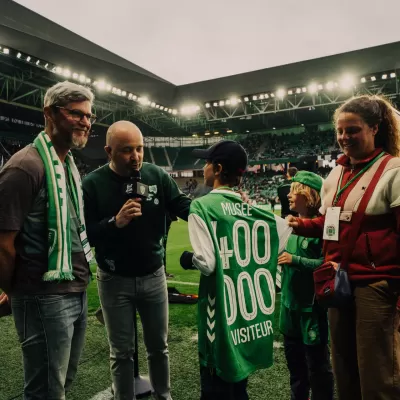 Carl, le 400000e visiteur, re&ccedil;u dans le Chaudron !