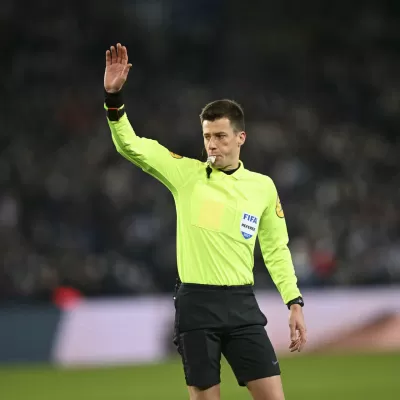 Beno&icirc;t Bastien au sifflet