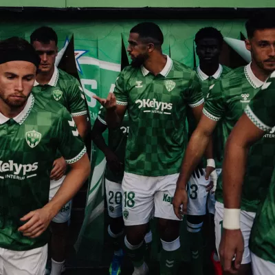 Prouve que tu connais nos recrues et gagne un maillot des Verts !