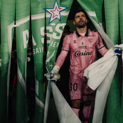 Gautier Larsonneur forfait contre le Red star
