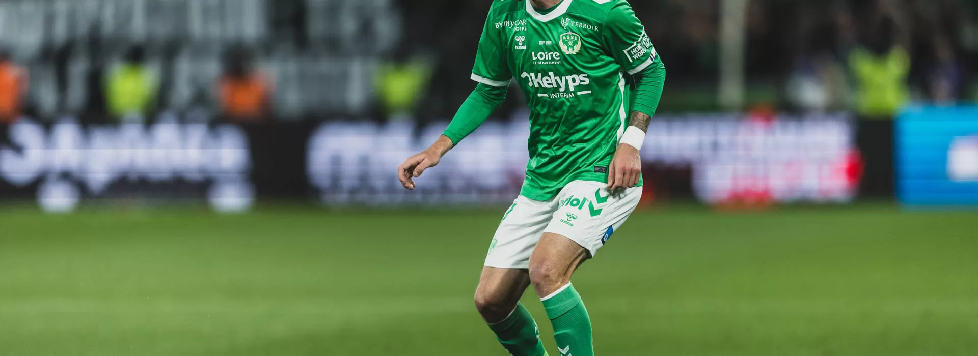 Irvin Cardona définitivement Vert
