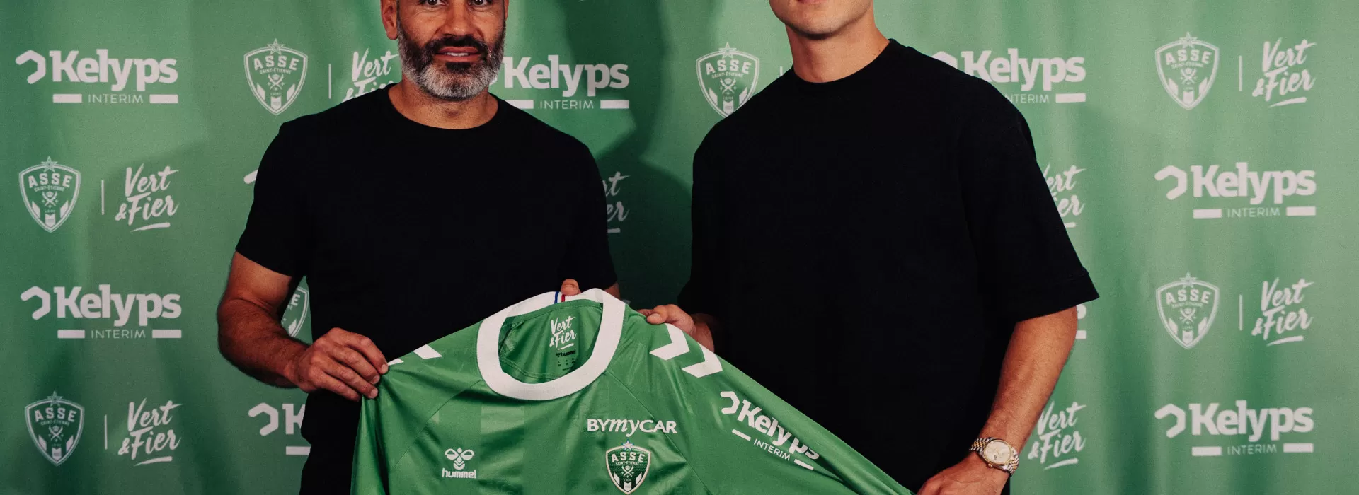 &Aacute;ron Csongvai est Vert !