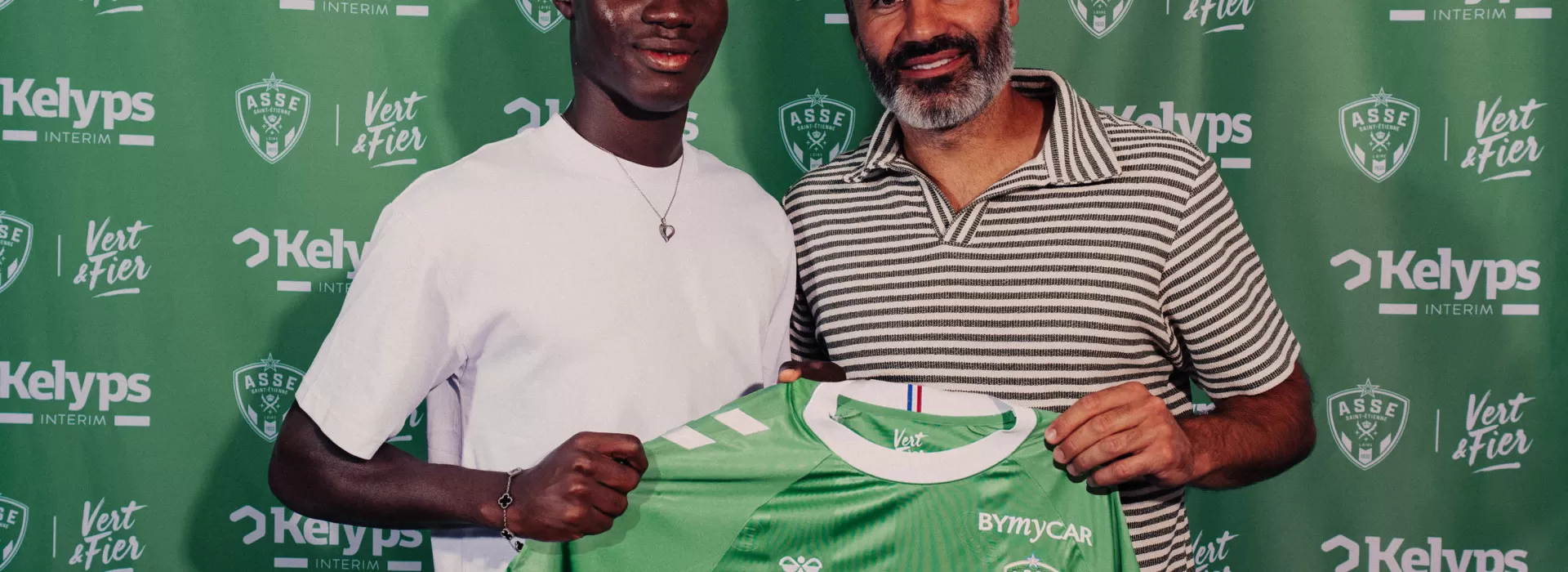 &Eacute;tienne Mendy nouveau professionnel chez les Verts